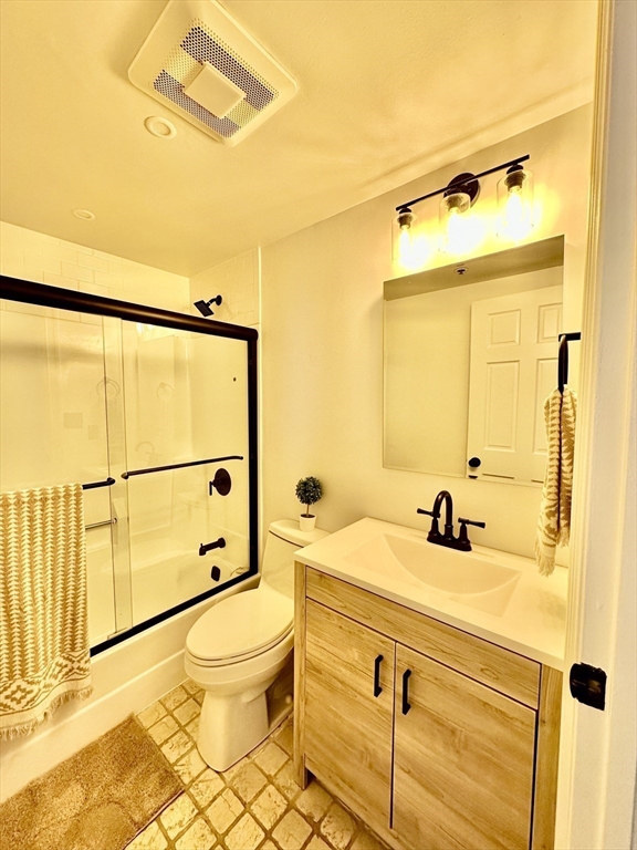 320 West Second # 403