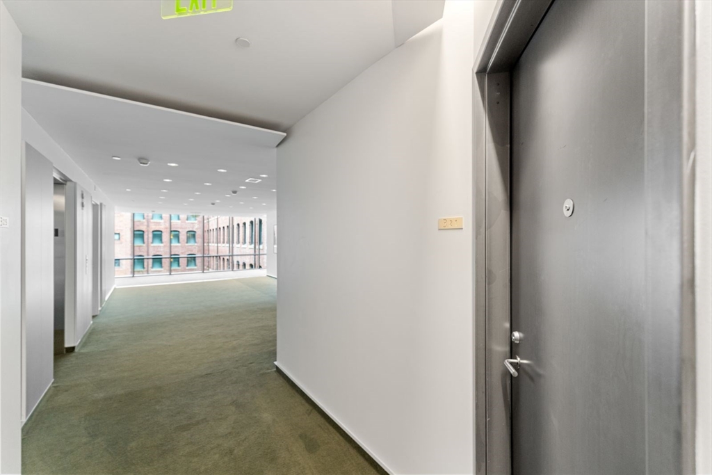 9 W Broadway # 321