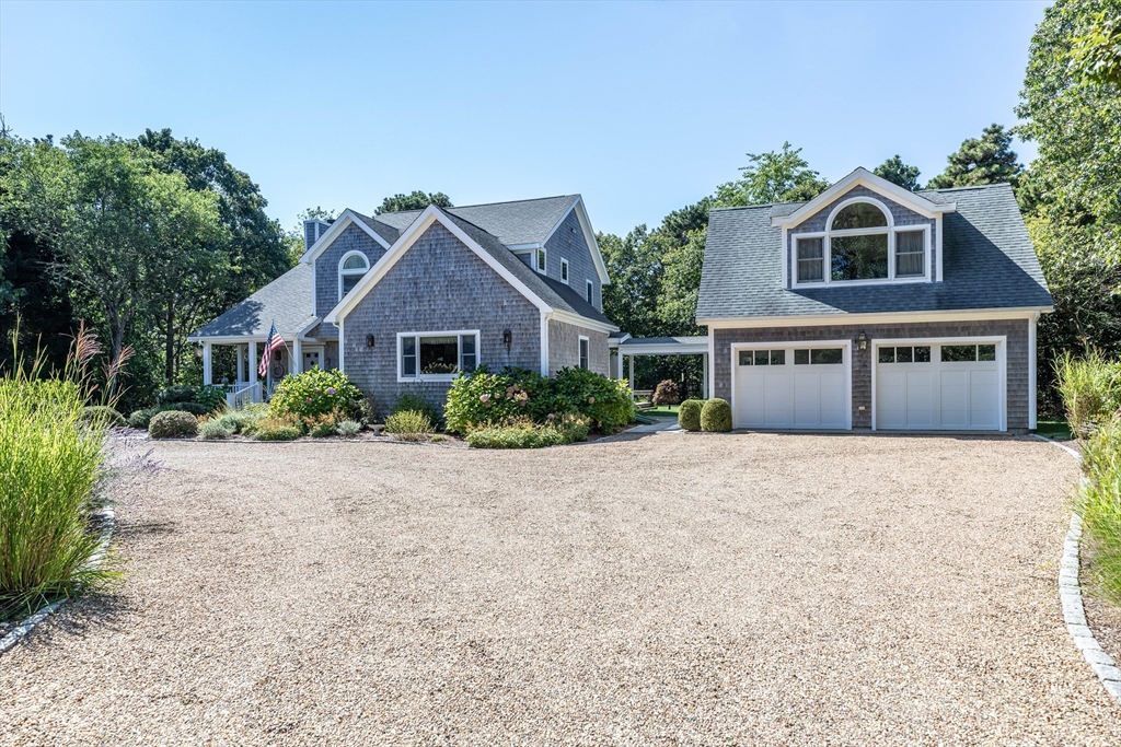 8 Old Dunhams Corner Way