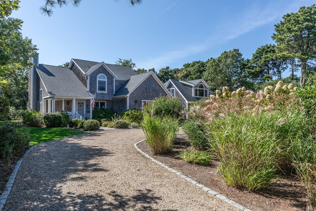 8 Old Dunhams Corner Way