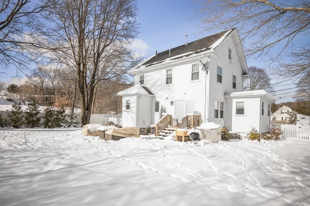 16 Alvarado Ave