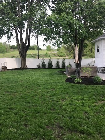 16 Alvarado Ave