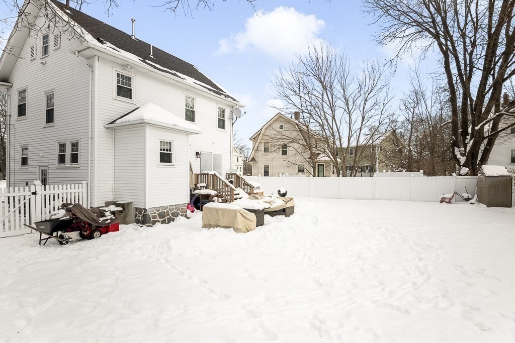 16 Alvarado Ave