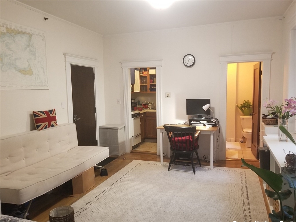 335 Huntington Ave # 34