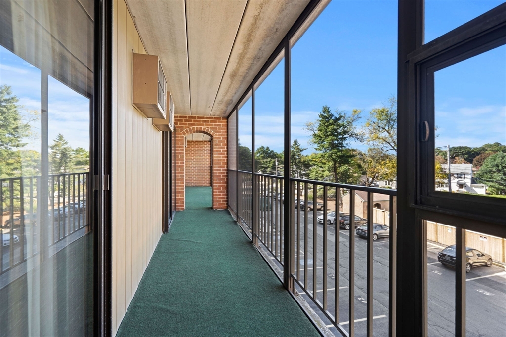 235 Winthrop Street # 3302