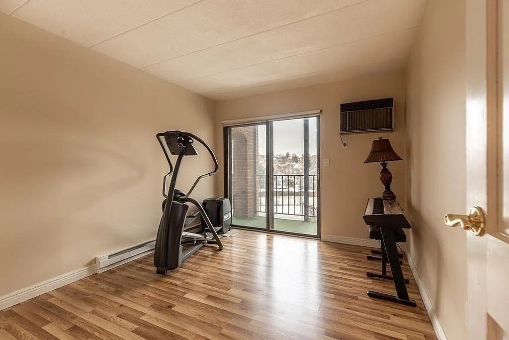 235 Winthrop Street # 3302
