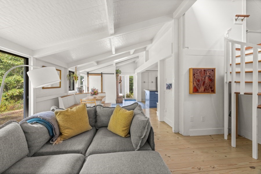 10 Dory Circle