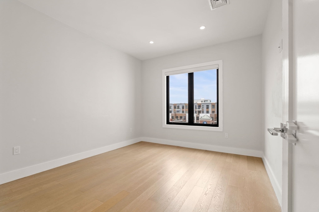 51 Silver St PH
