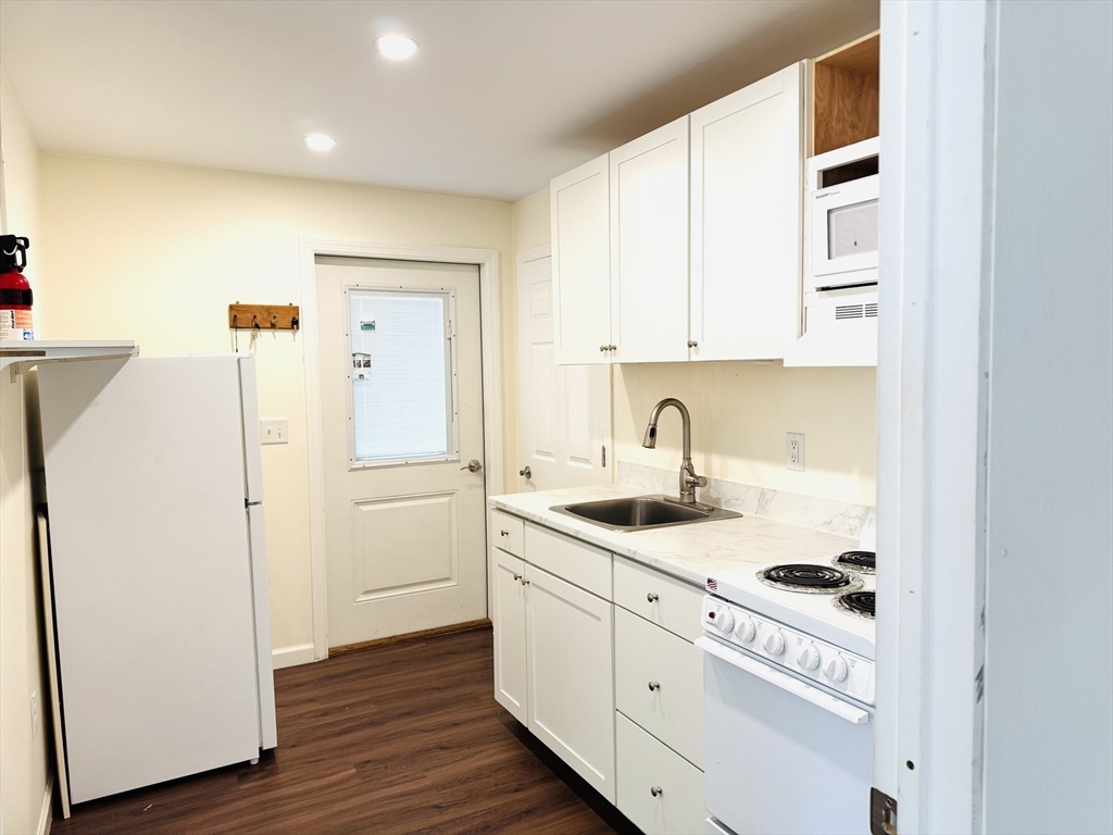 140 Midland Ave