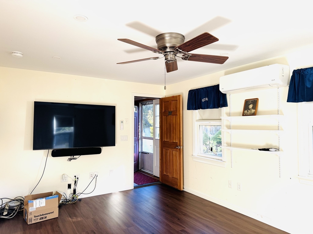 140 Midland Ave