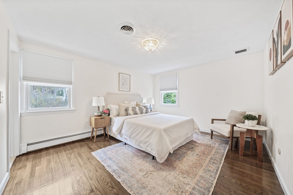 3 Burke Dr