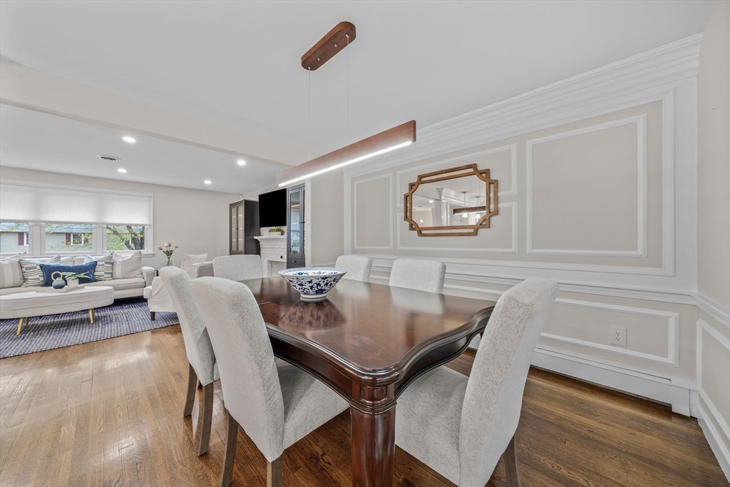3 Burke Dr