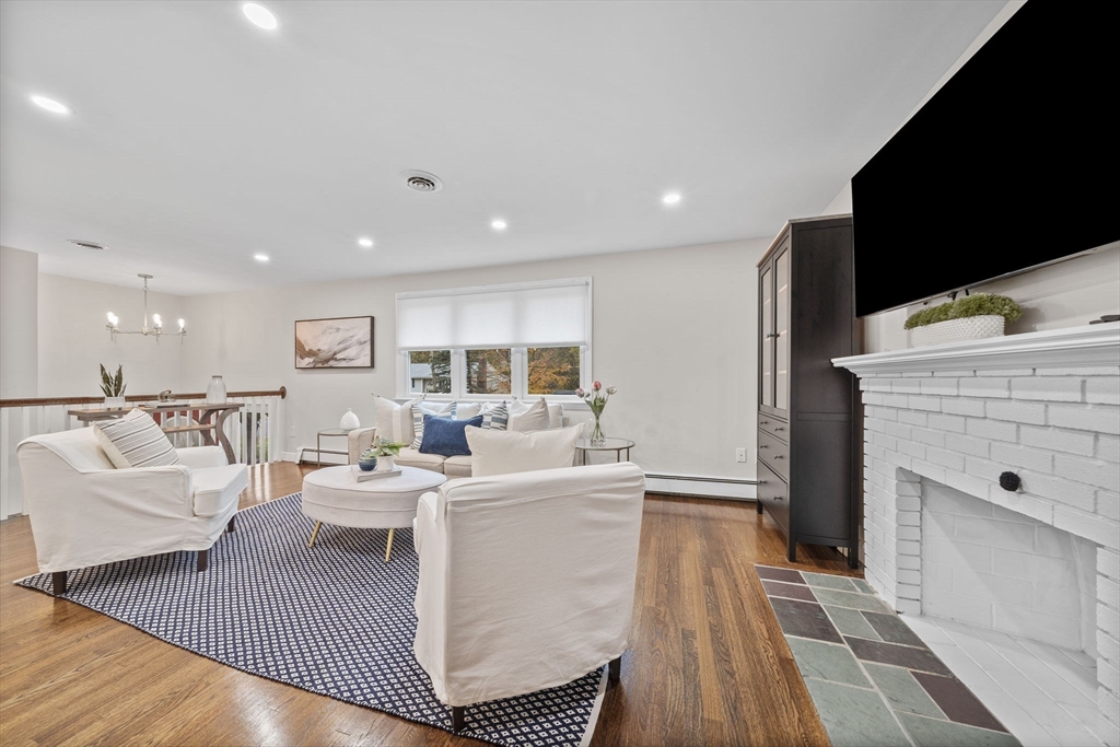 3 Burke Dr