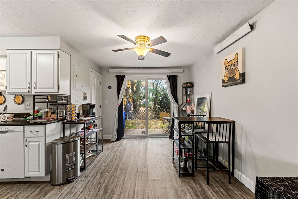 23 Magnolia St # 2