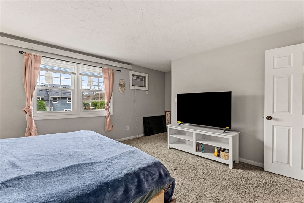 23 Magnolia St # 2