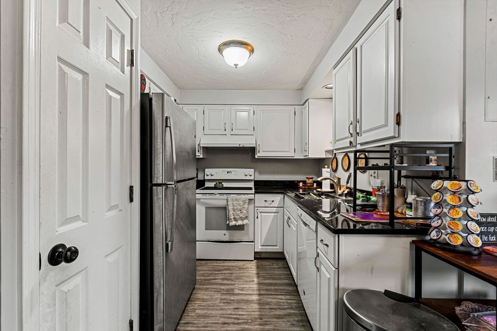 23 Magnolia St # 2