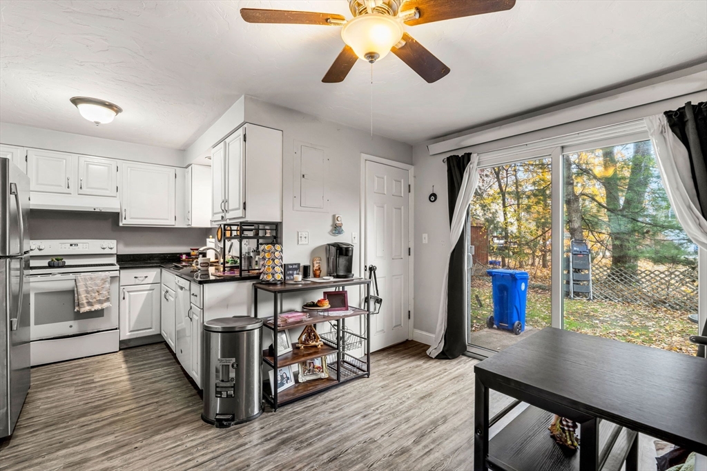 23 Magnolia St # 2