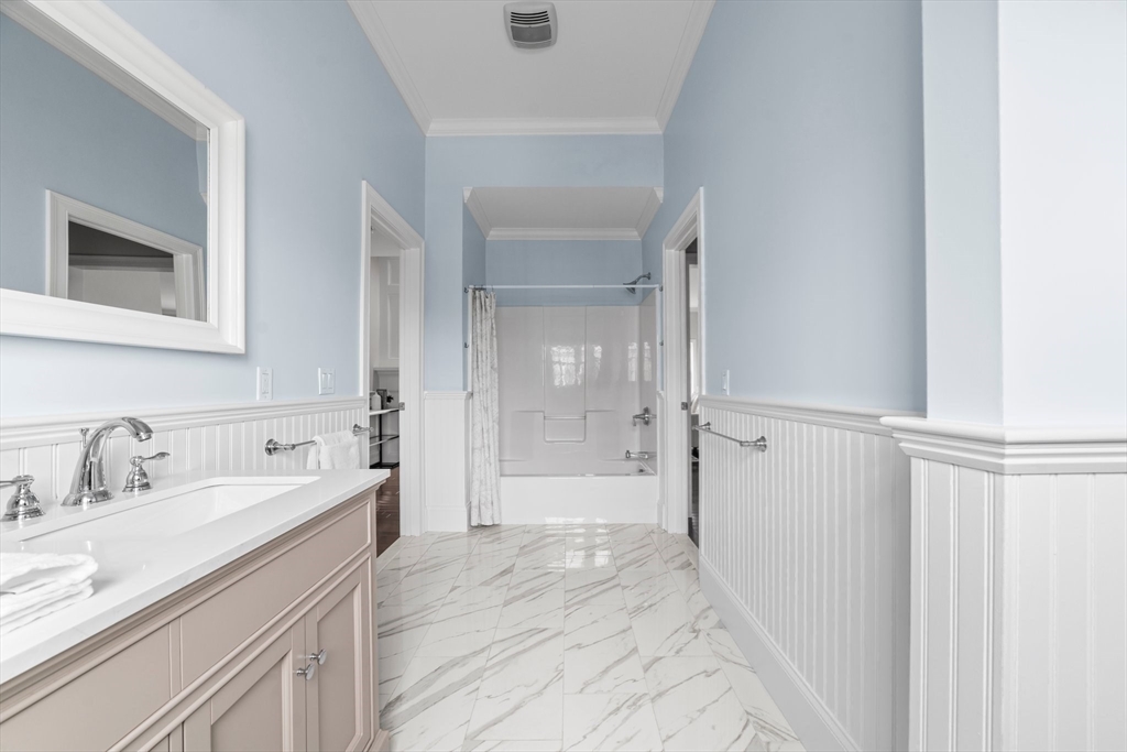 823 East Sixth Street # 5