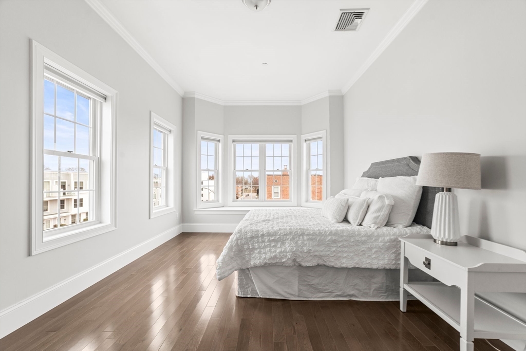823 East Sixth Street # 5