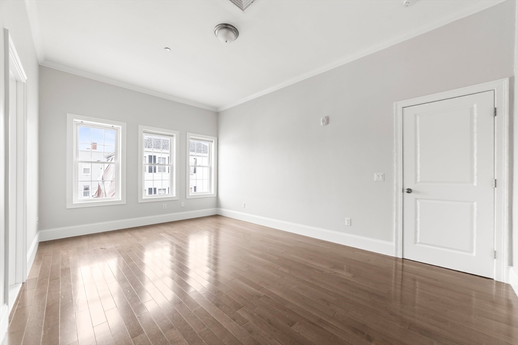 823 East Sixth Street # 5