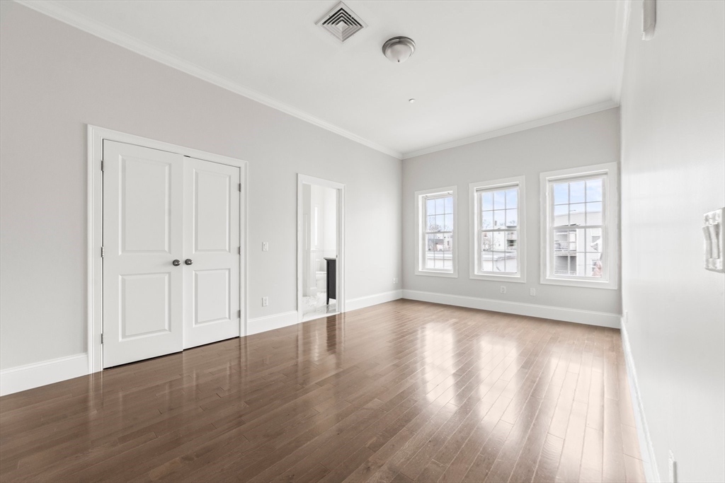823 East Sixth Street # 5