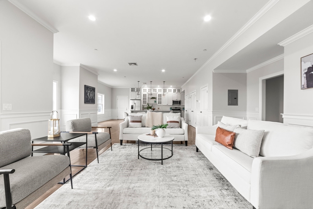 823 East Sixth Street # 5