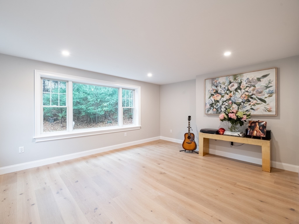 10 Penstock Ln