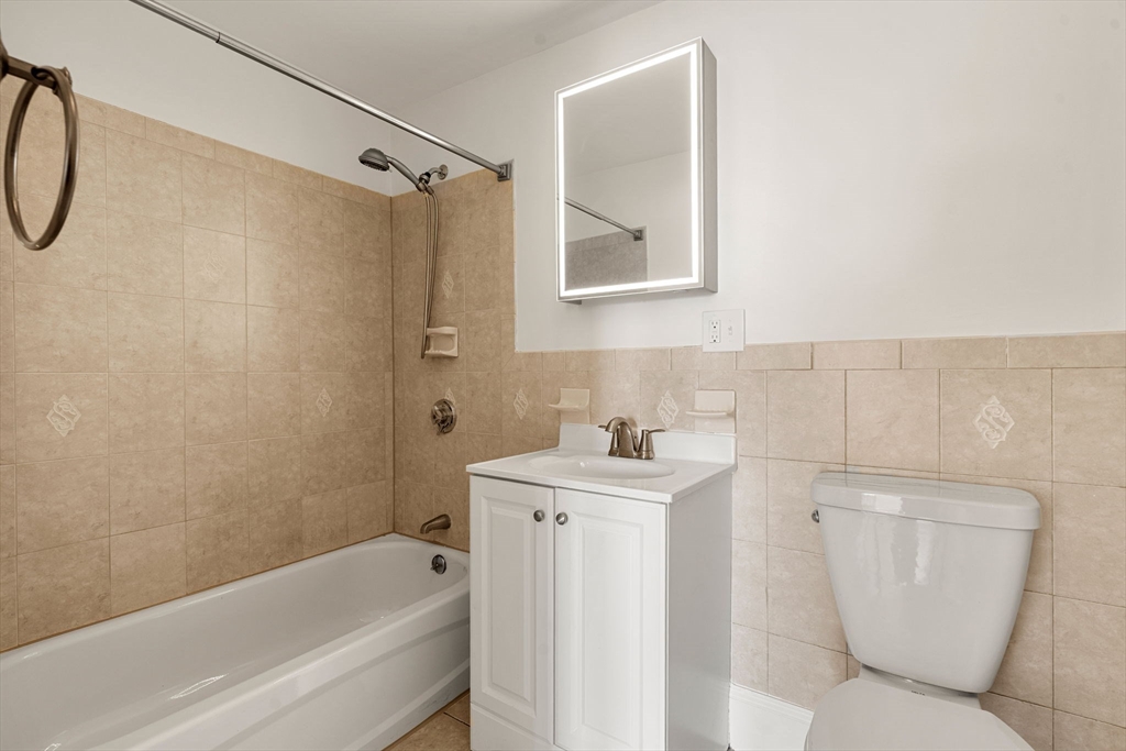 294 Meridian Street # 401