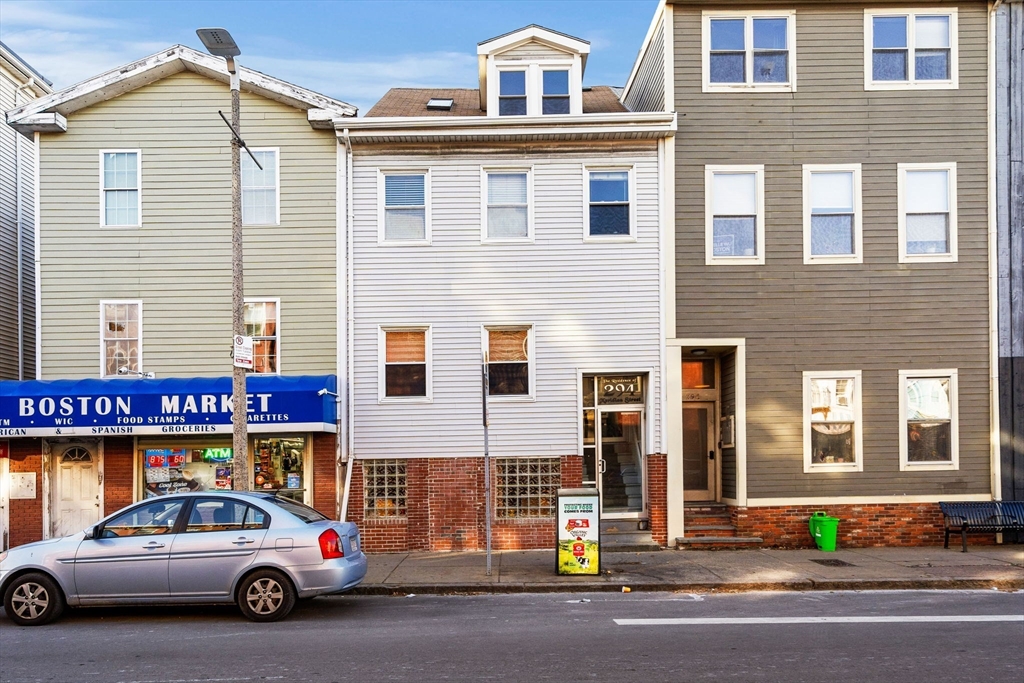 294 Meridian Street # 401