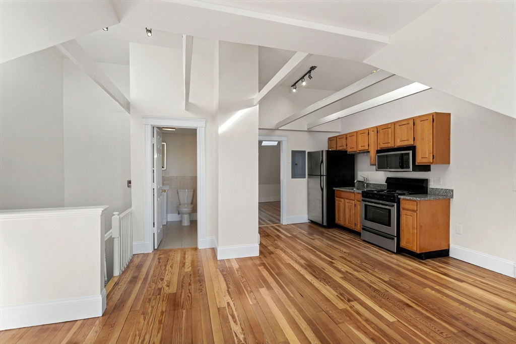 294 Meridian Street # 401