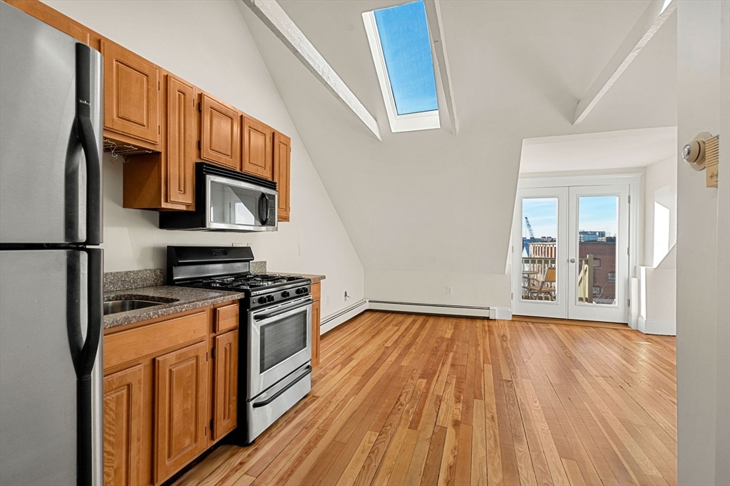 294 Meridian Street # 401