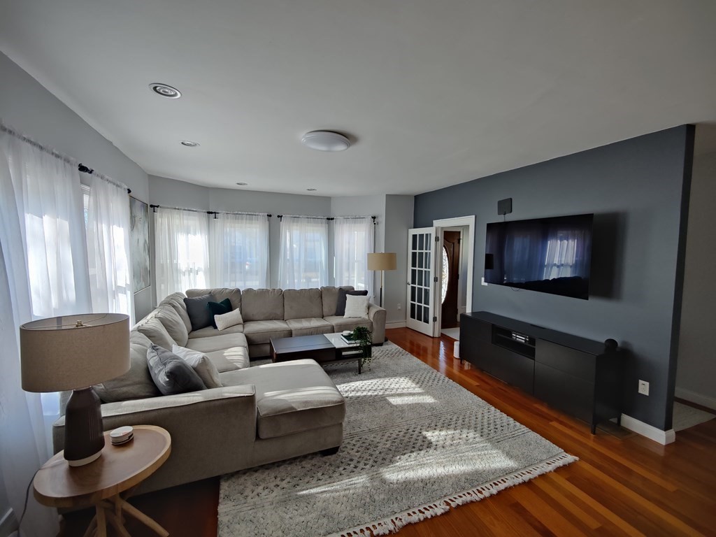 36 Monroe St