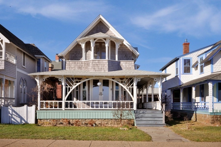 33 Ocean Ave