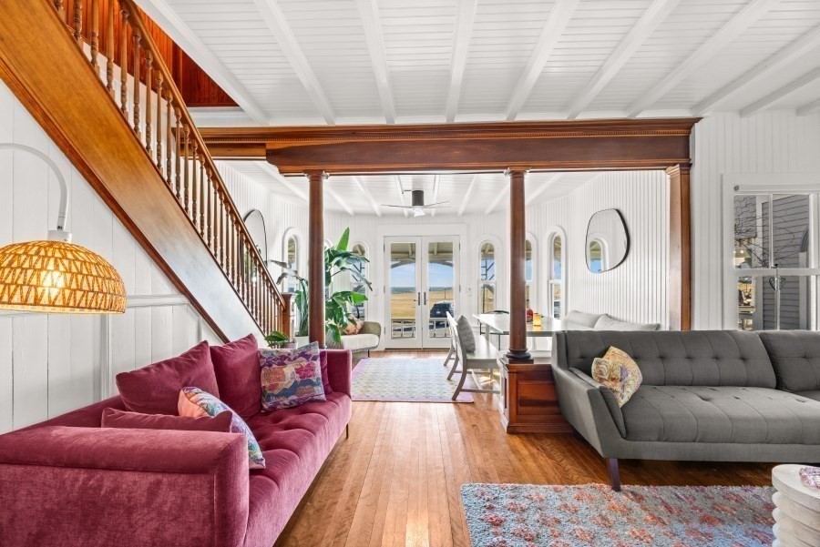 33 Ocean Ave