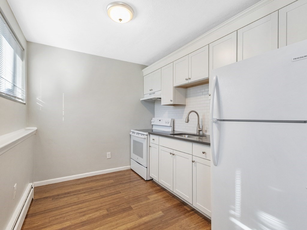 180 River St # A4