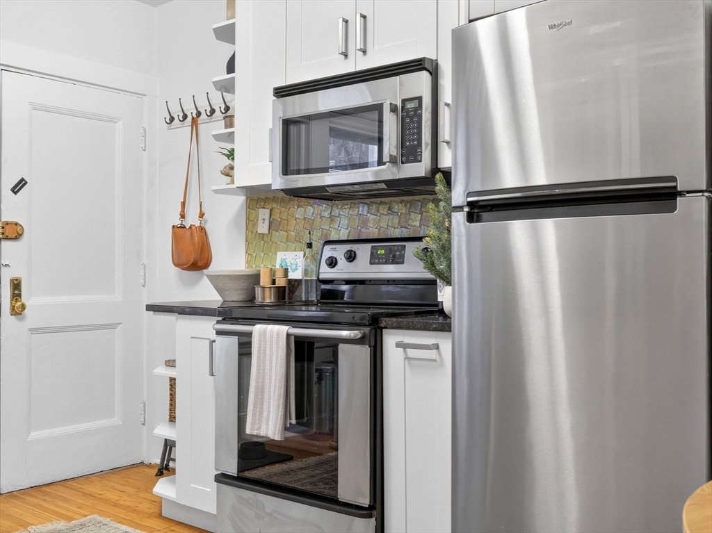 159 South Street # 1L