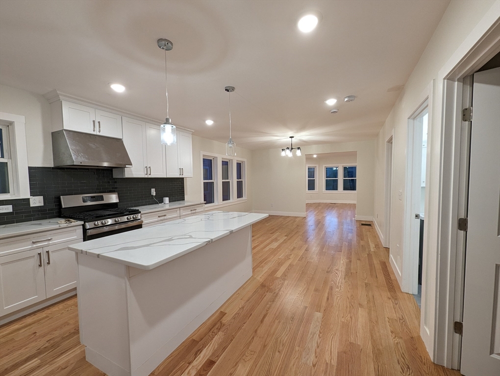 41 Oxford Ave # 1