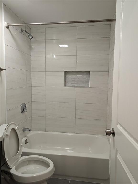 41 Oxford Ave # 1