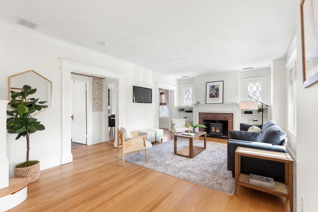 20 Chester Rd # 2