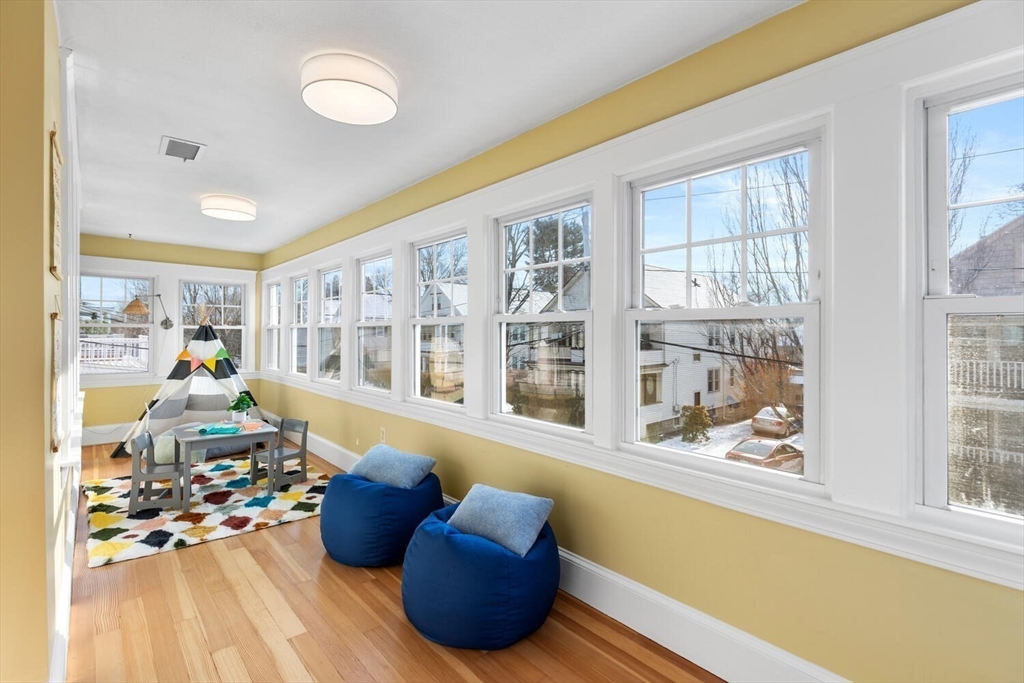 20 Chester Rd # 2