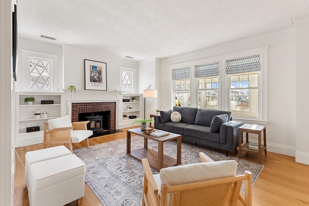 20 Chester Rd # 2