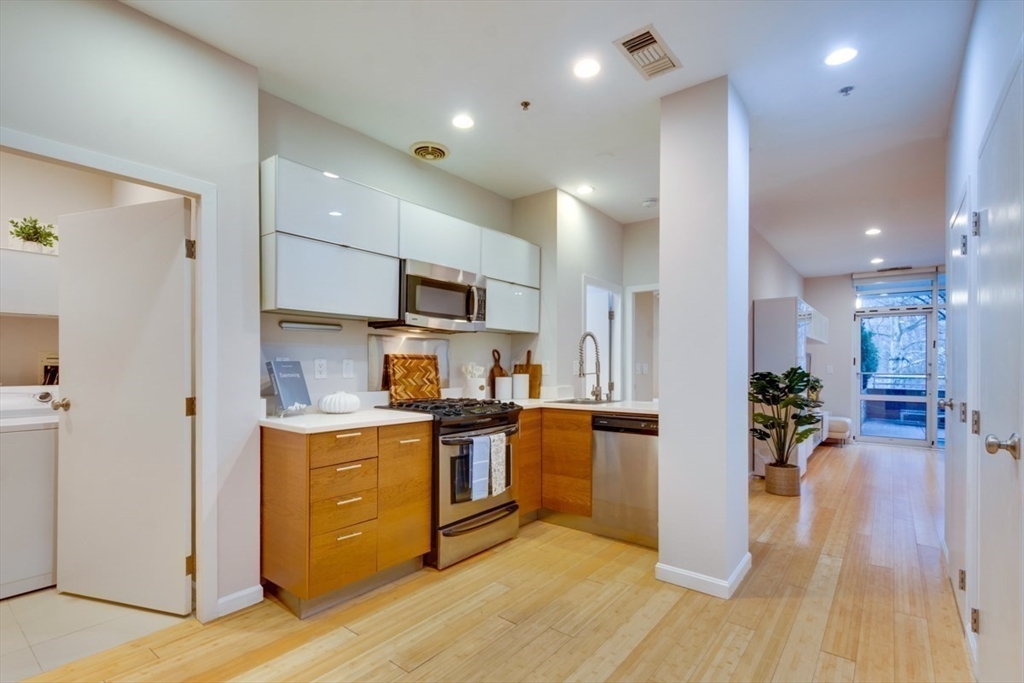 6 Canal Park # 105