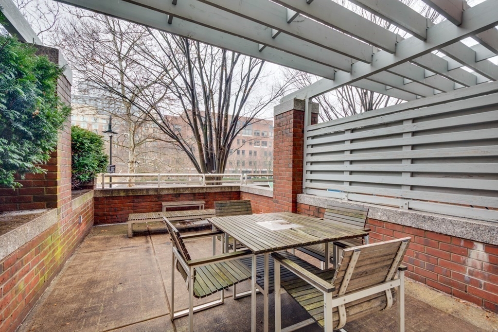 6 Canal Park # 105