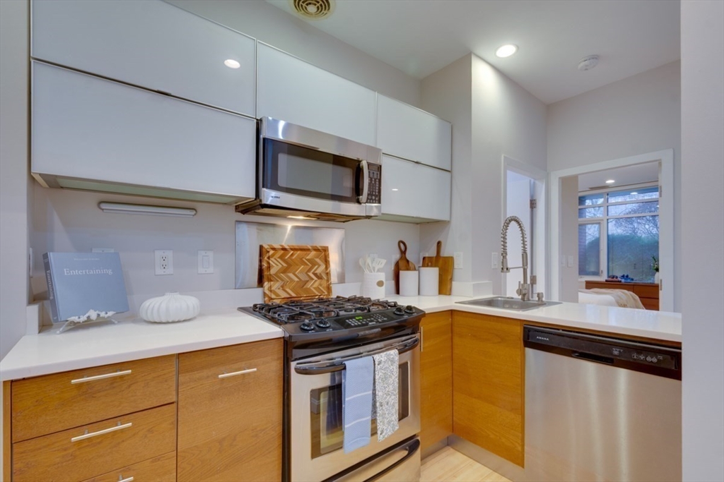 6 Canal Park # 105