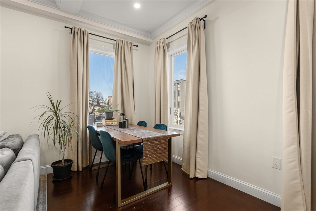 753 E Broadway # 2A