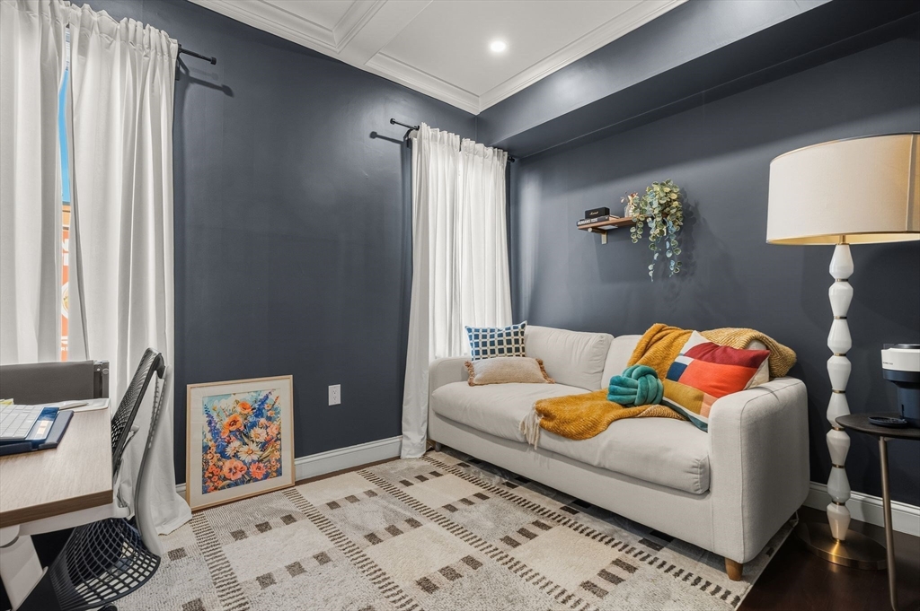 753 E Broadway # 2A