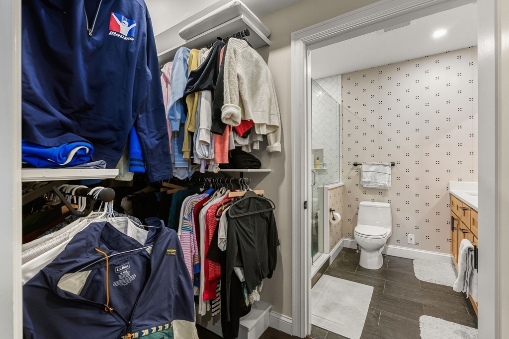 753 E Broadway # 2A