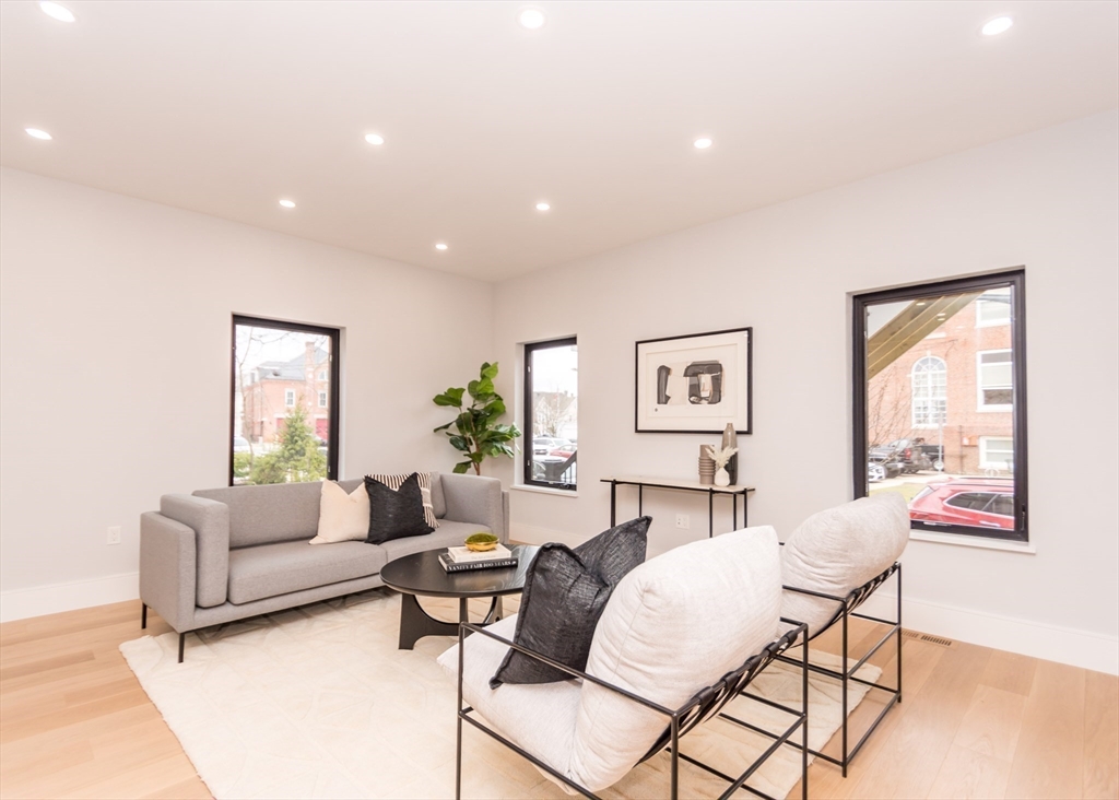 15 Alder Street # 1