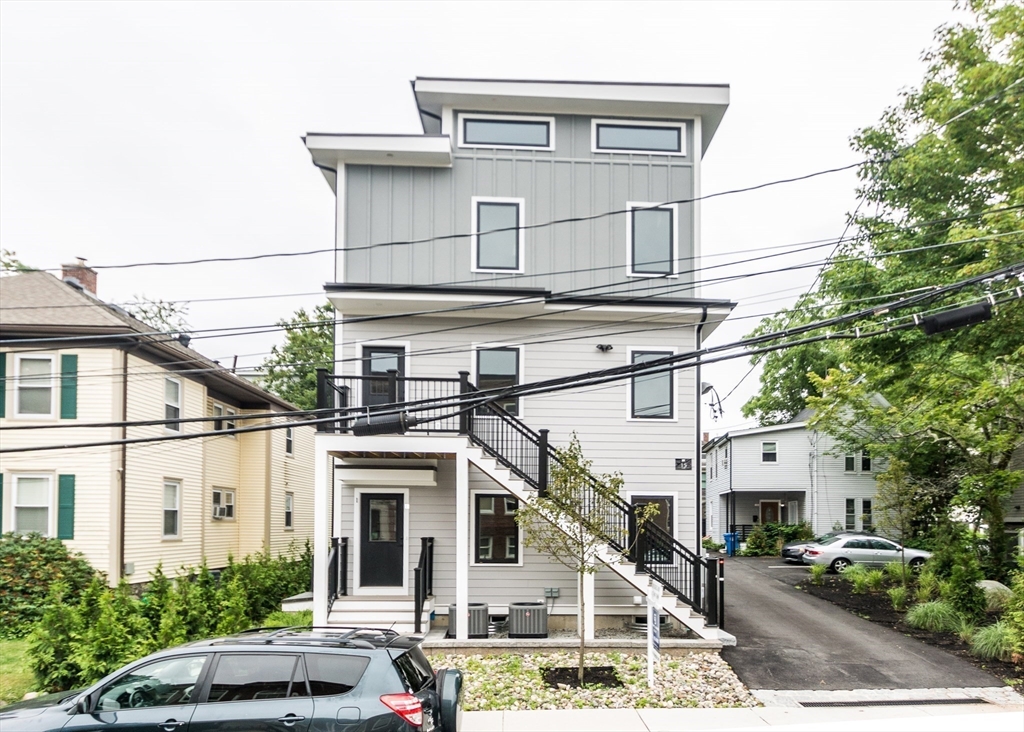 15 Alder Street # 1