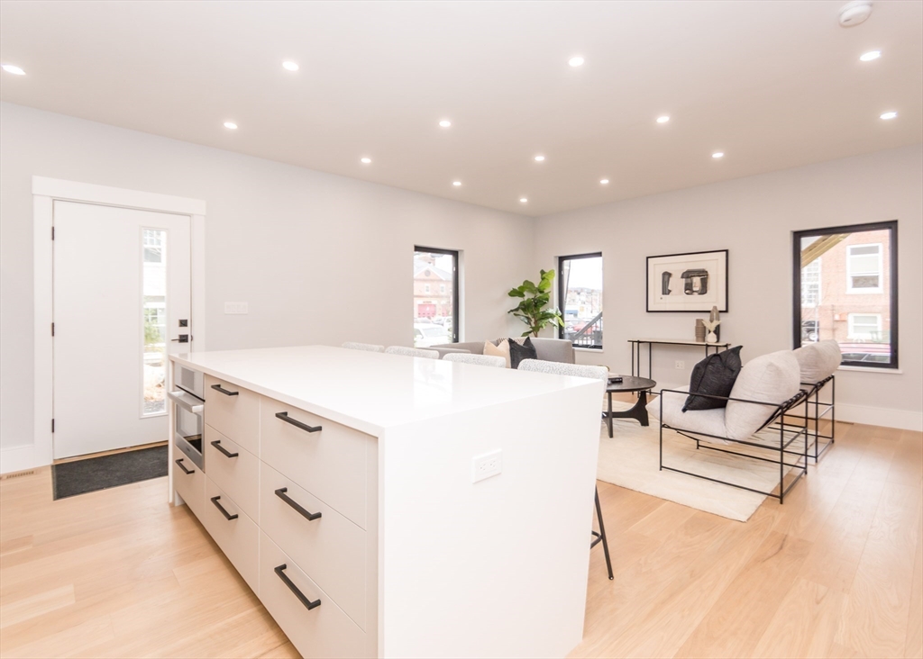 15 Alder Street # 1